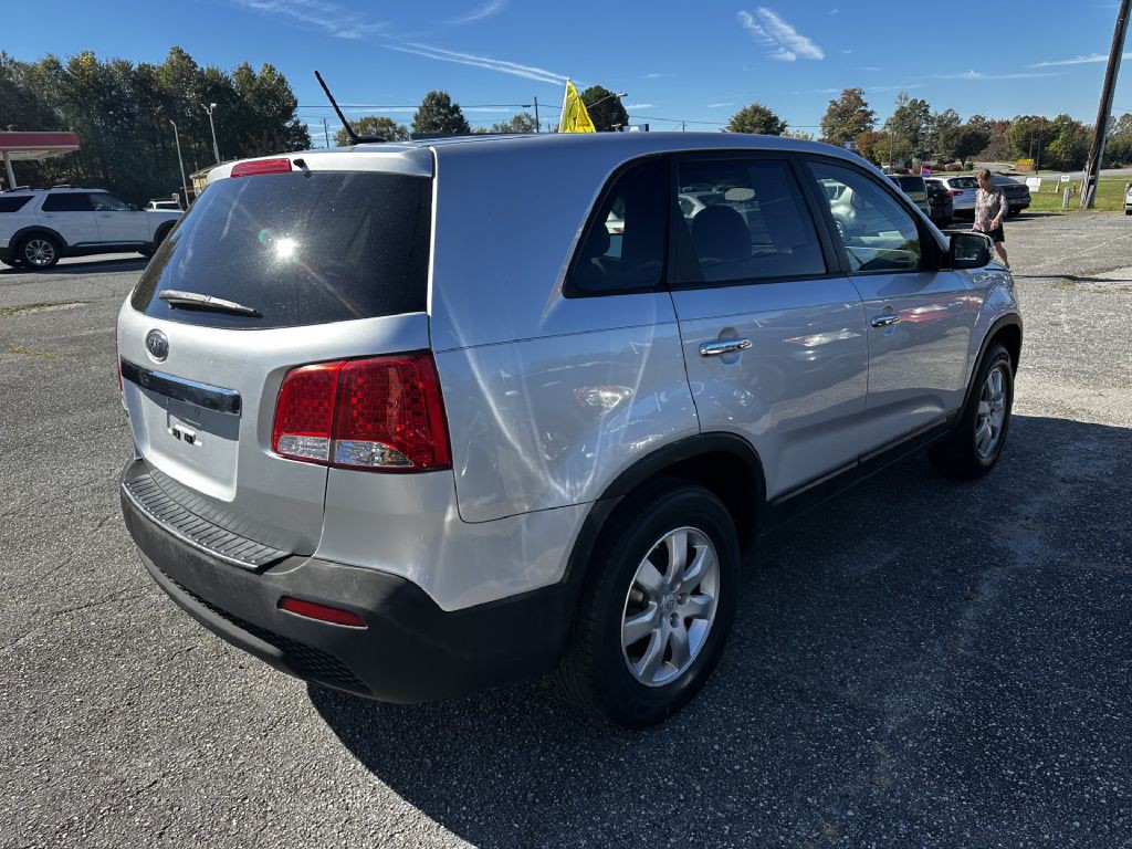 2011 Kia Sorento Image 3