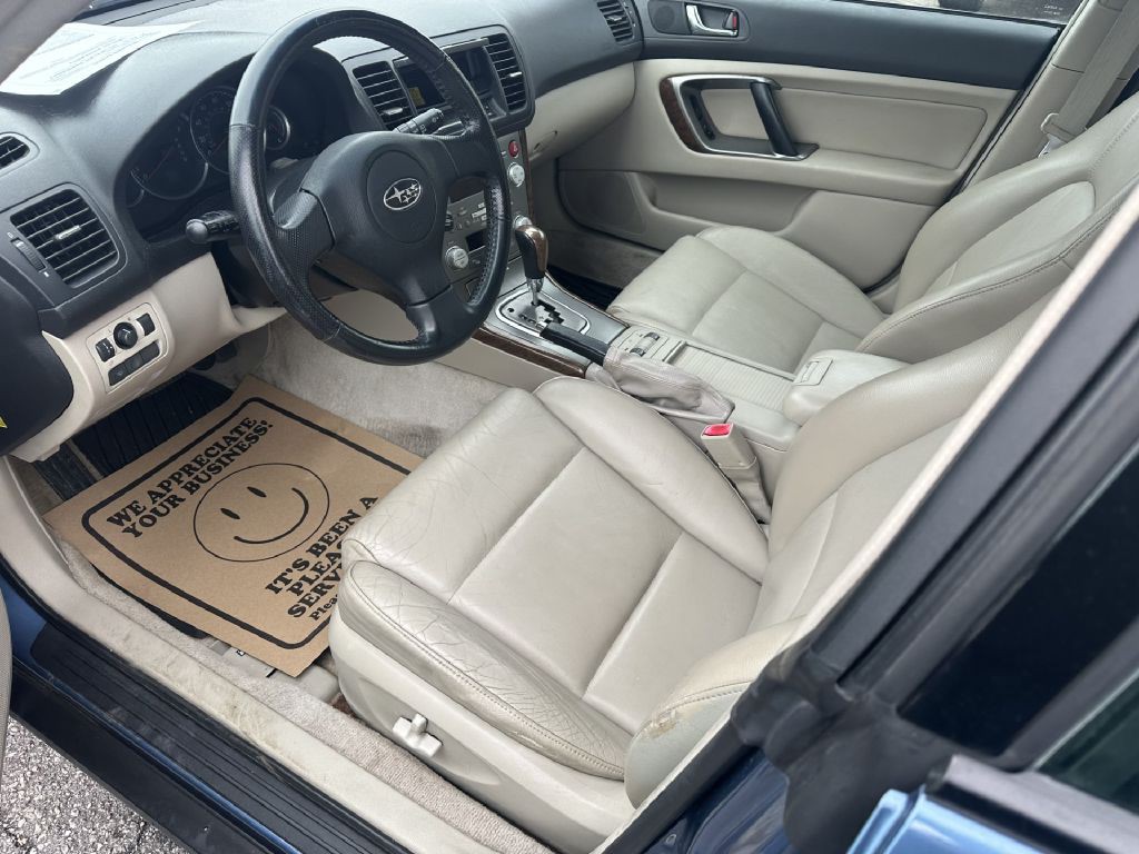 2007 Subaru Outback Image 5