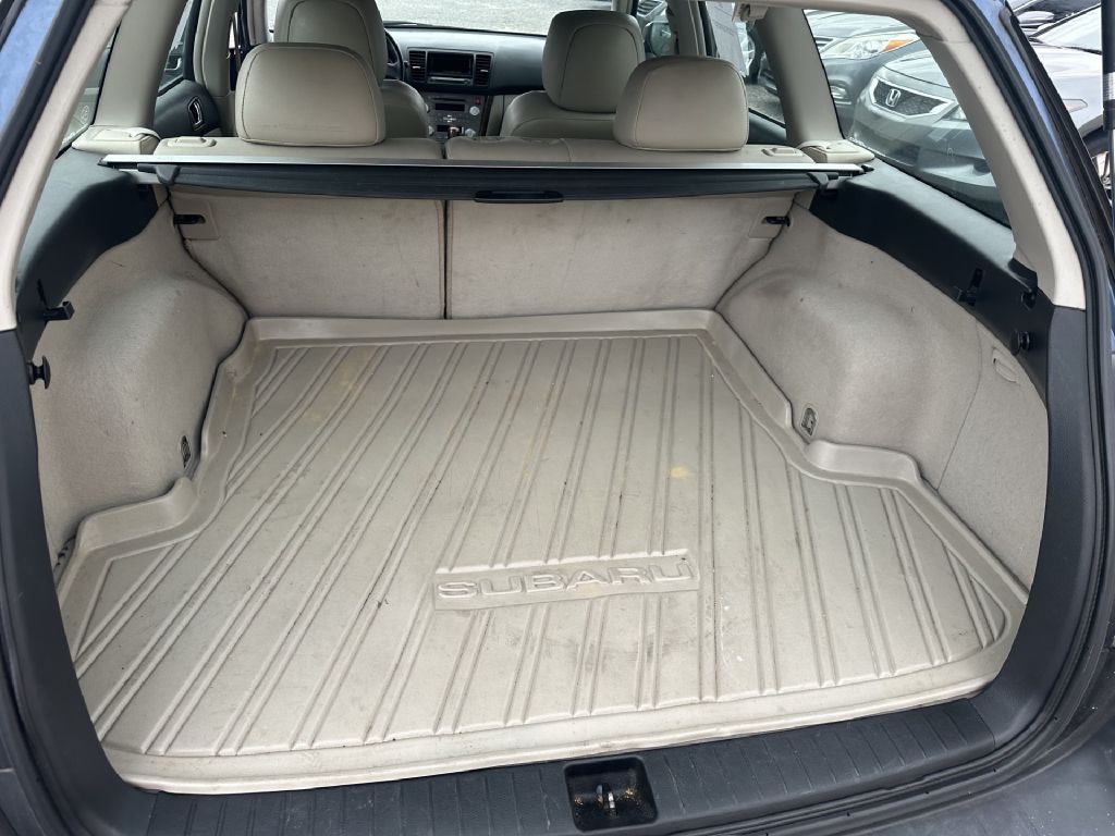 2007 Subaru Outback Image 7