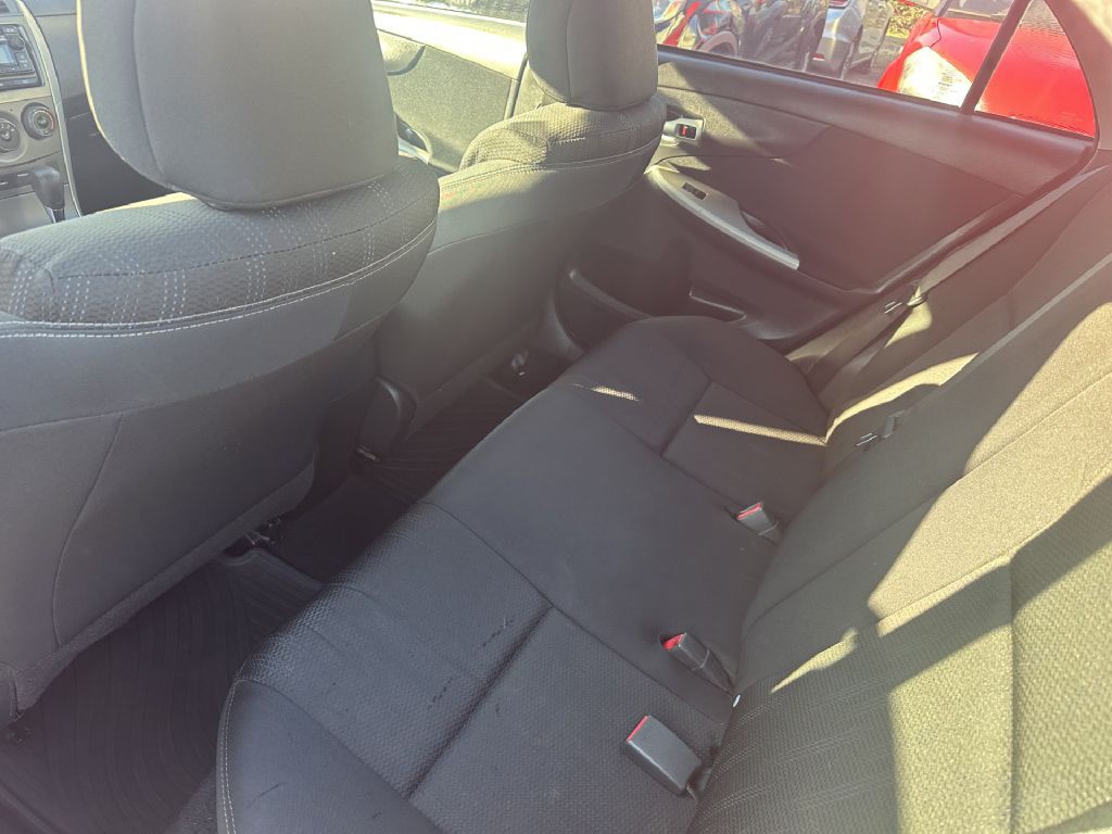 2012 Toyota Corolla Image 6