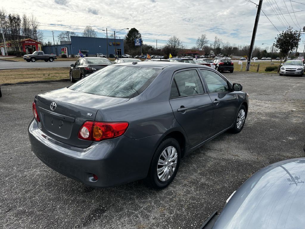 2010 Toyota Corolla Image 3