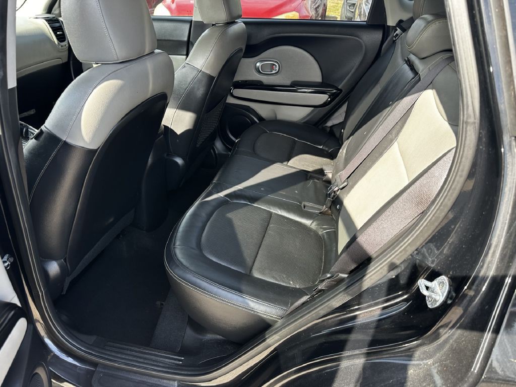 2016 Kia Soul Image 7