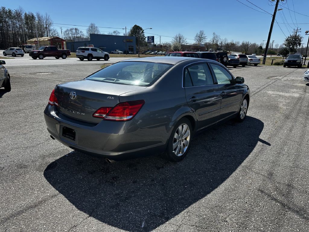 2006 Toyota Avalon Image 3