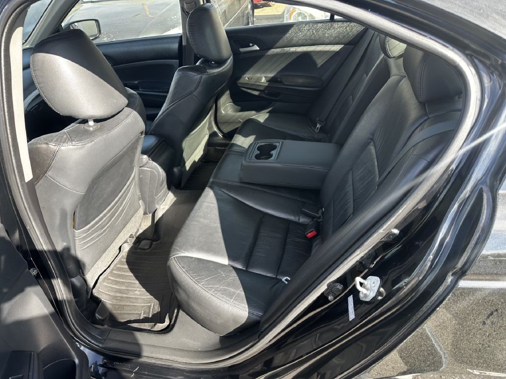 2012 Honda Accord Image 5