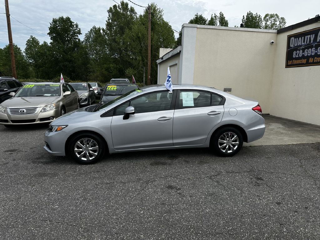2013 Honda Civic Image 1