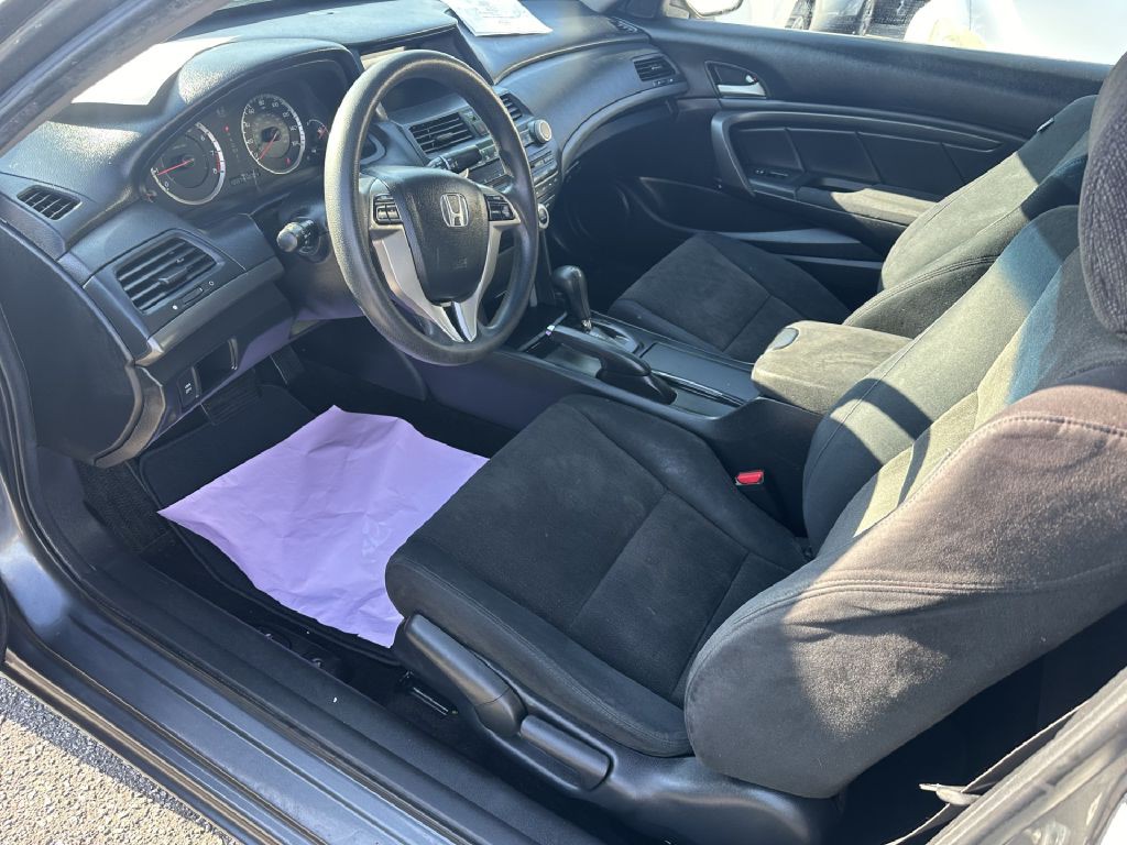 2009 Honda Accord Image 4