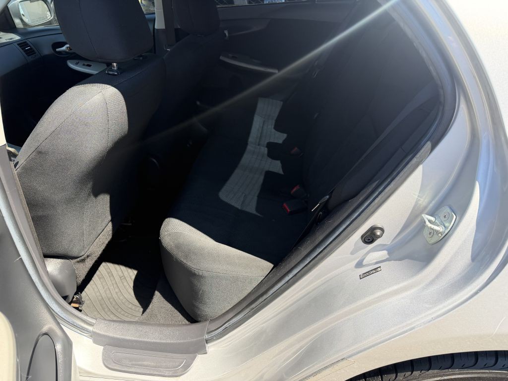 2010 Toyota Corolla Image 6