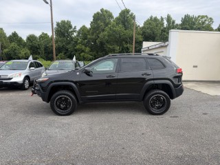 Image for 2015 Jeep Cherokee Trailhawk ID: 7487783