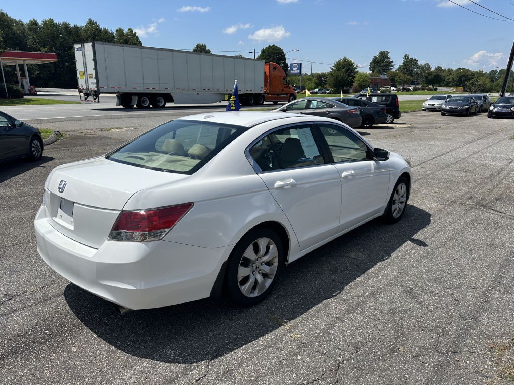 2010 Honda Accord Image 3