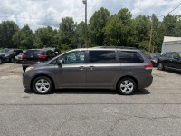 Image for 2012 Toyota Sienna XLE ID: 7550557