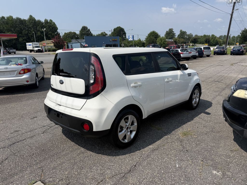 2018 Kia Soul Image 3