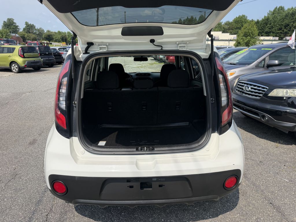 2018 Kia Soul Image 4