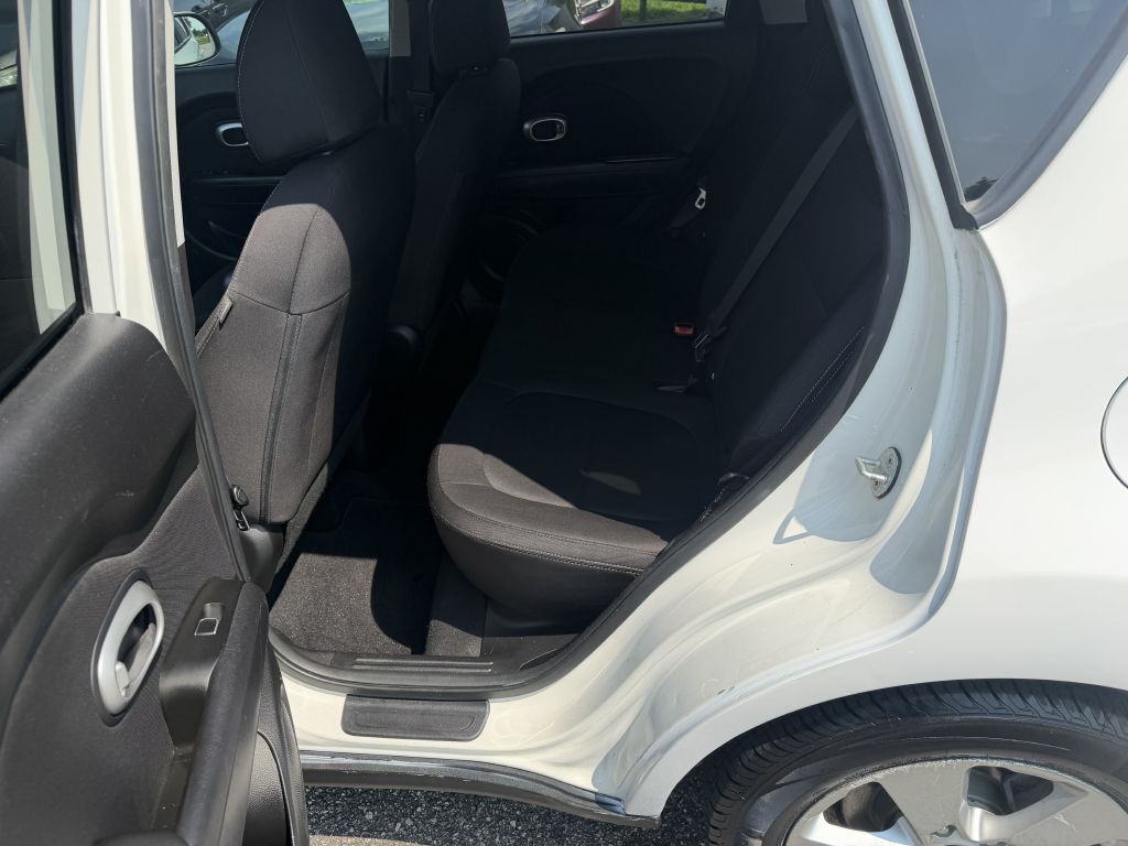 2018 Kia Soul Image 6