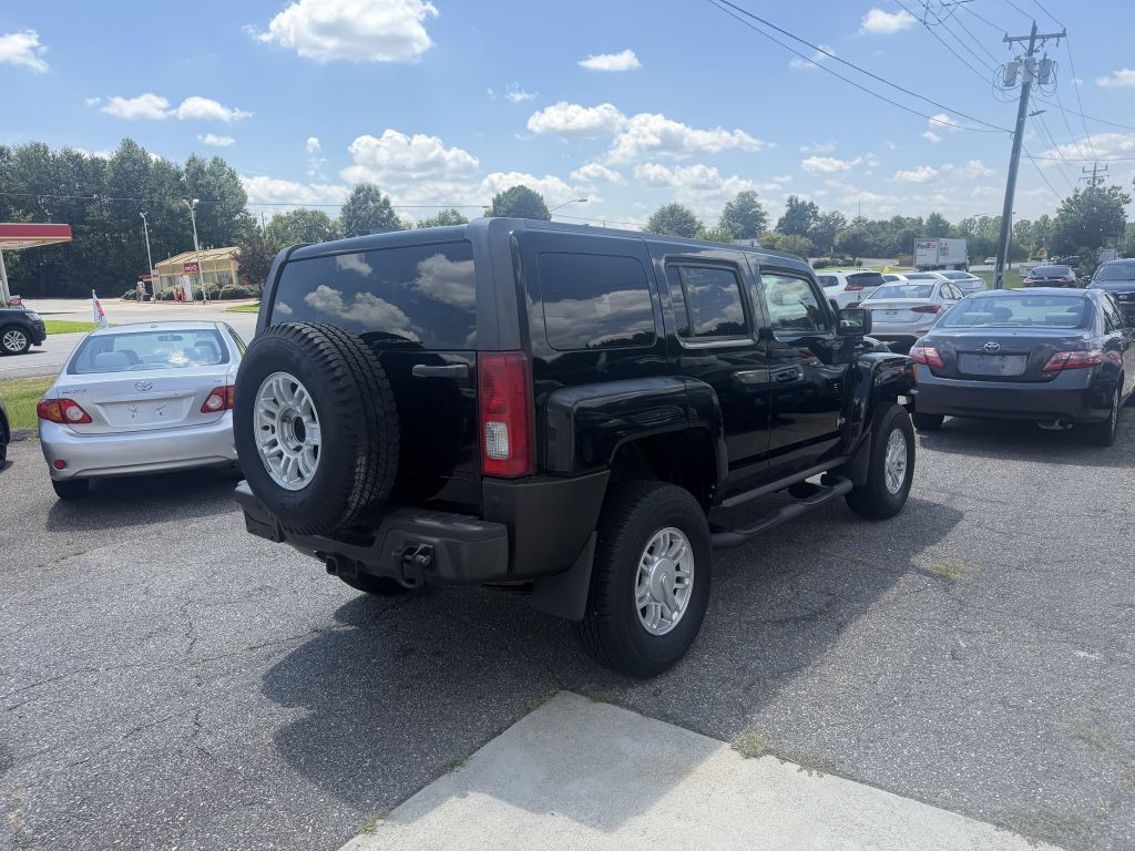 2008 HUMMER H3 Image 3