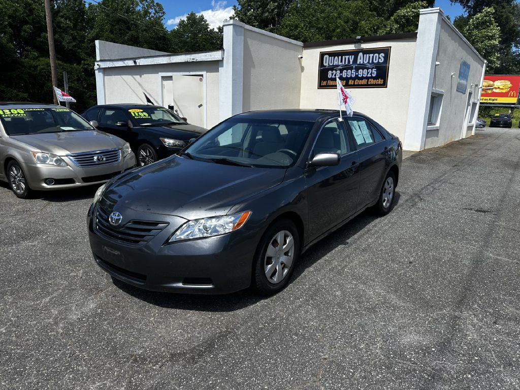 2008 Toyota Camry Image 2