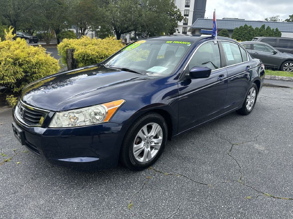 2010 Honda Accord Image 2