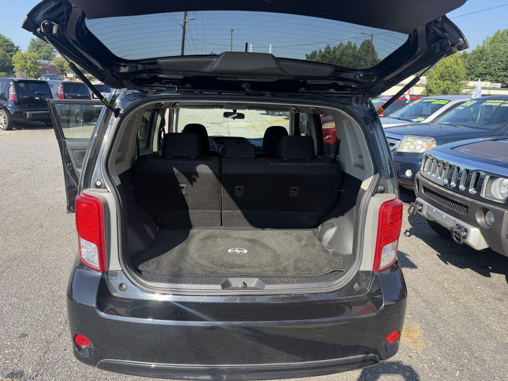 2014 Scion xB Image 7