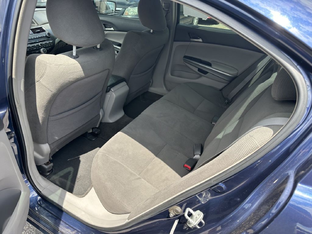 2009 Honda Accord Image 6