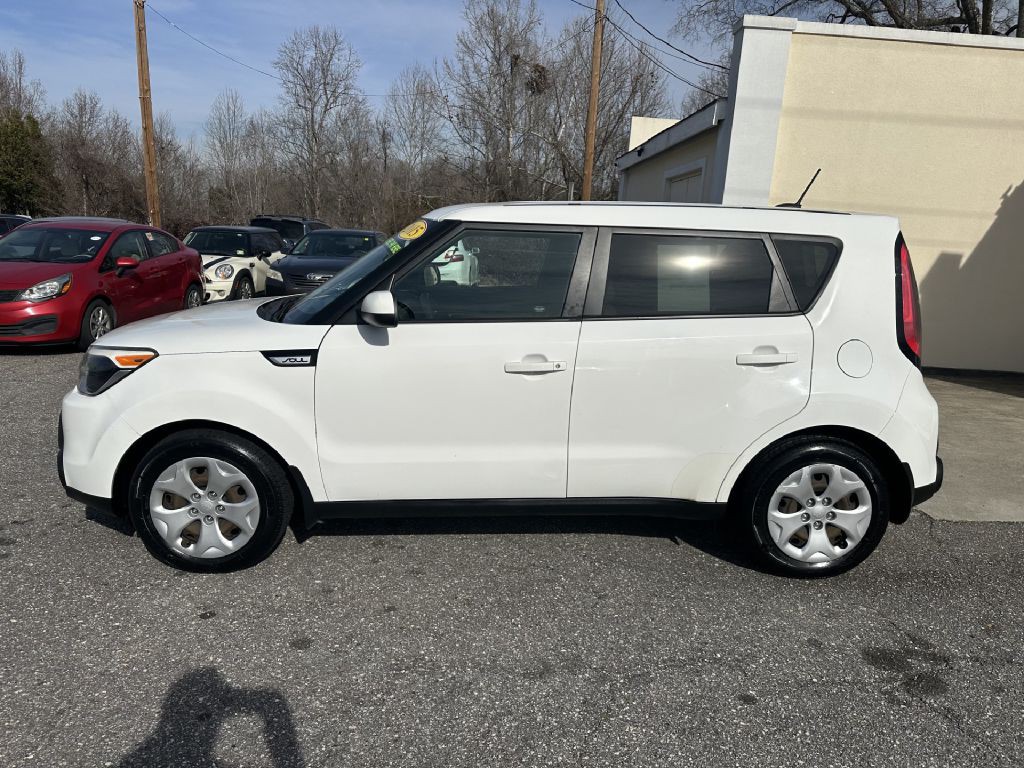 2015 Kia Soul Image 1