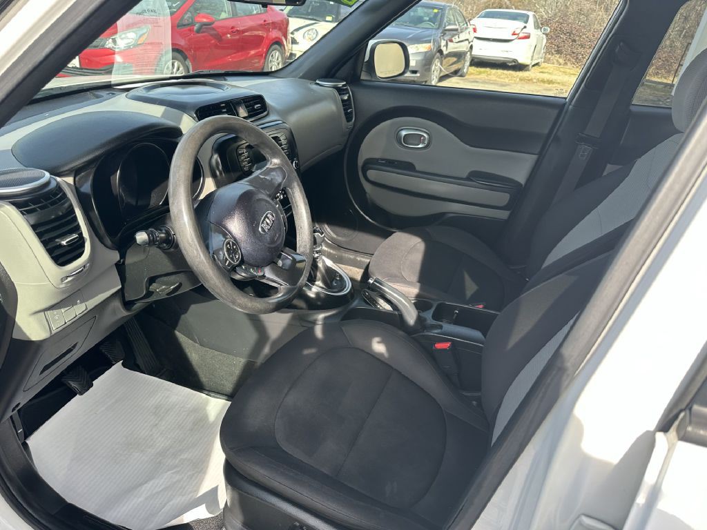 2015 Kia Soul Image 4