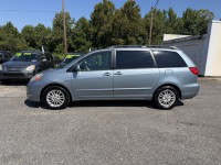 Image for 2010 Toyota Sienna XLE ID: 7669423