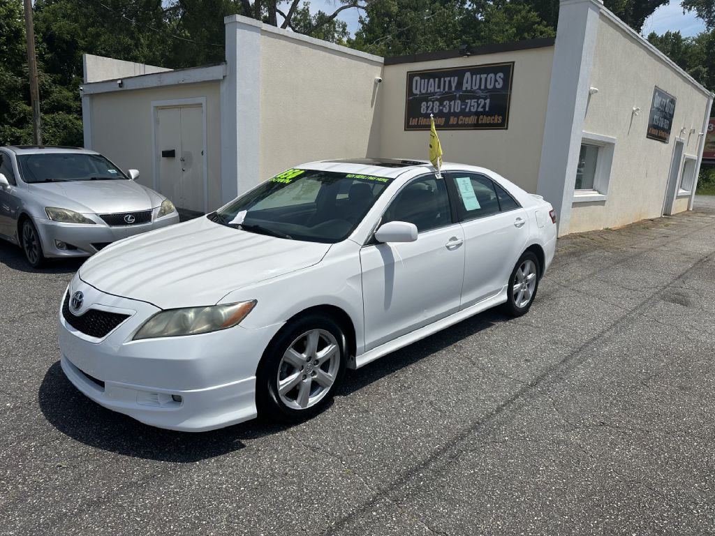 2008 Toyota Camry Image 2