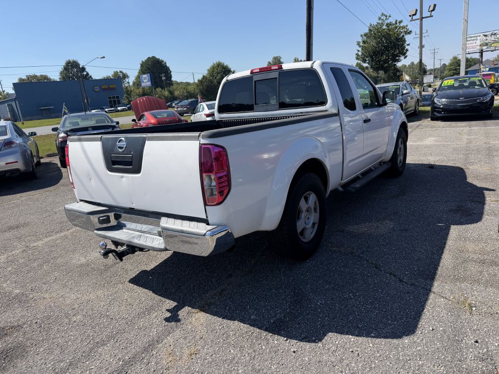 2005 Nissan Frontier Image 3