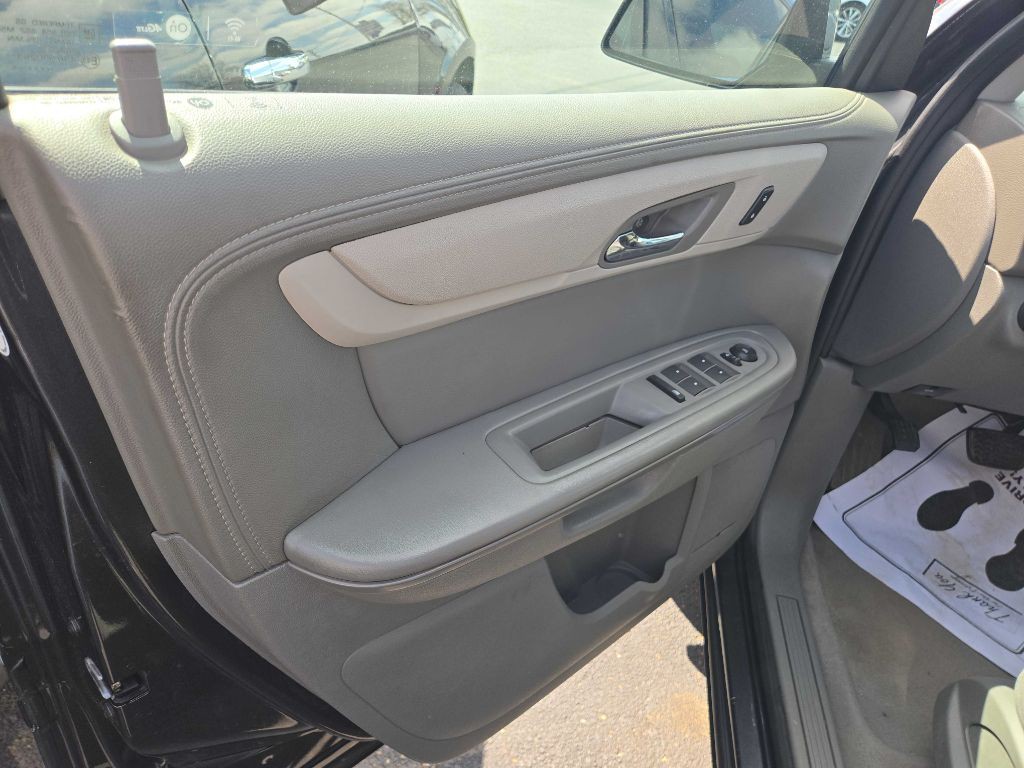 2016 Chevrolet Traverse Image 13