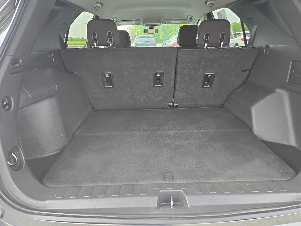 2019 Chevrolet Equinox Image 7