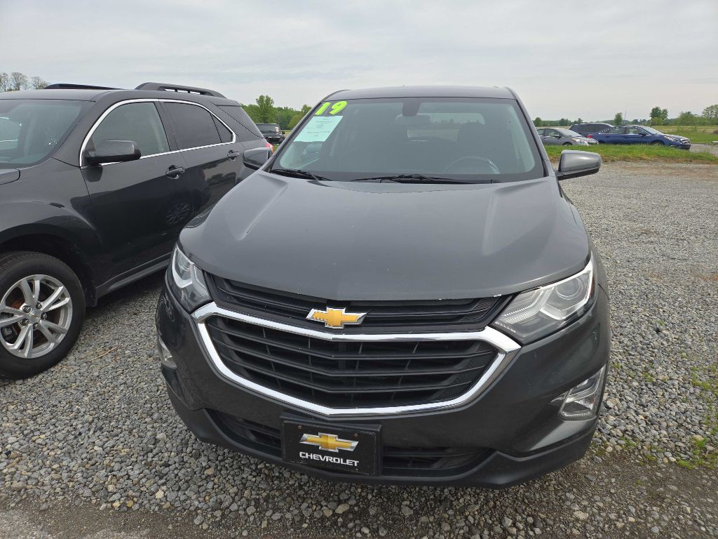 2019 Chevrolet Equinox Image 2