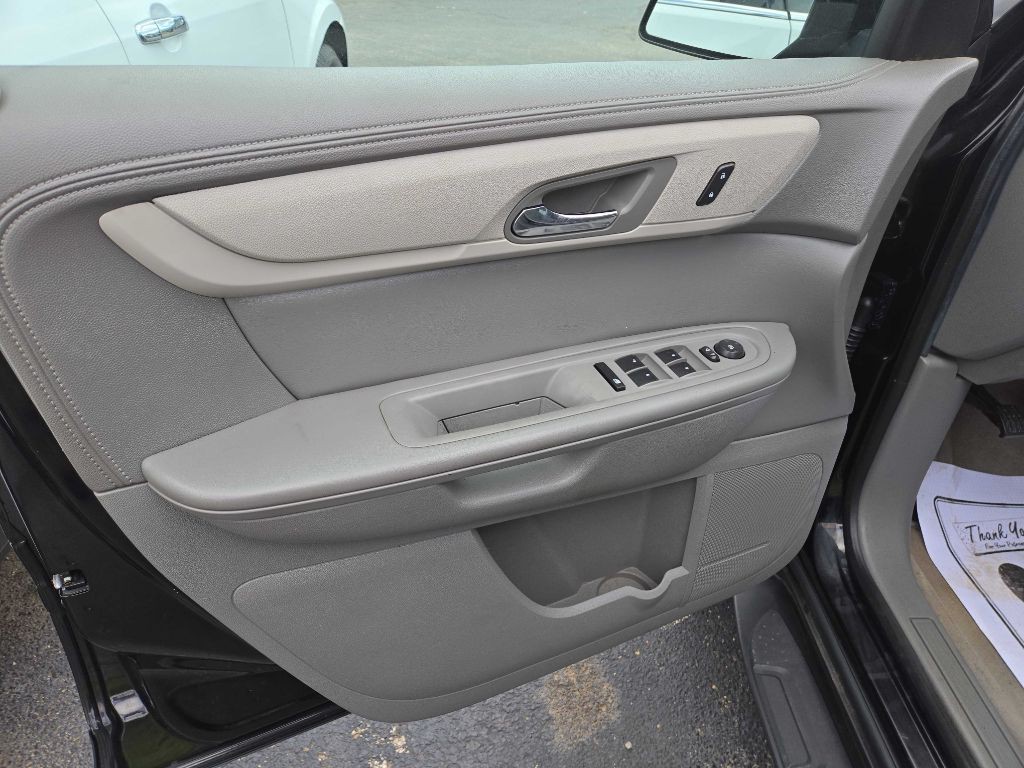 2016 Chevrolet Traverse Image 11
