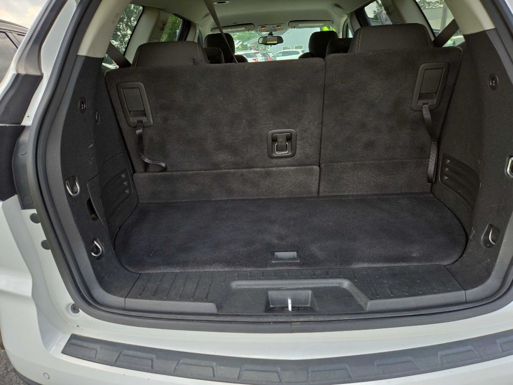 2017 Chevrolet Traverse Image 7