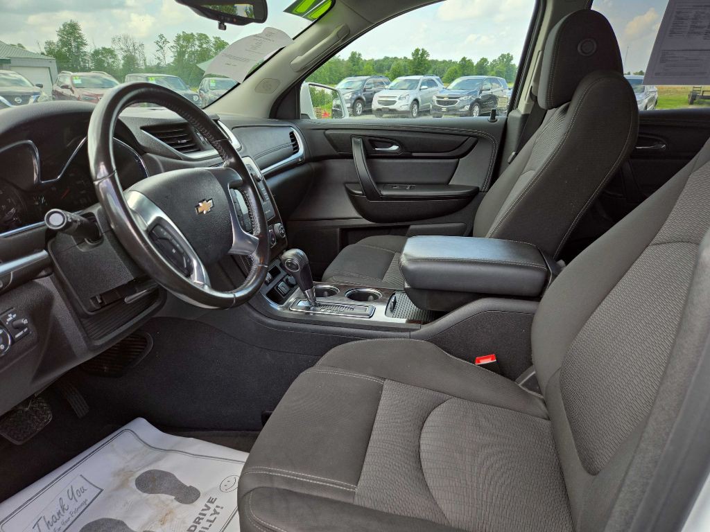 2017 Chevrolet Traverse Image 12