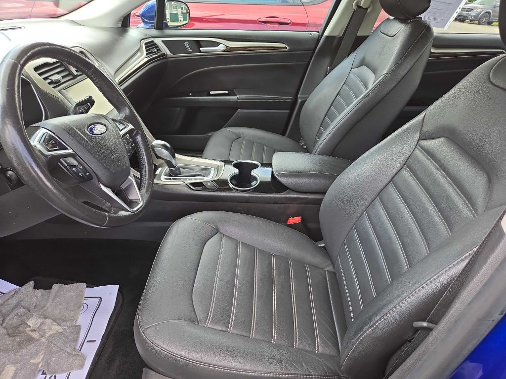 2016 Ford Fusion Image 10