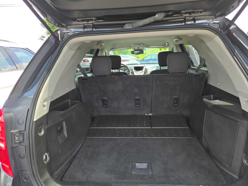 2017 Chevrolet Equinox Image 9