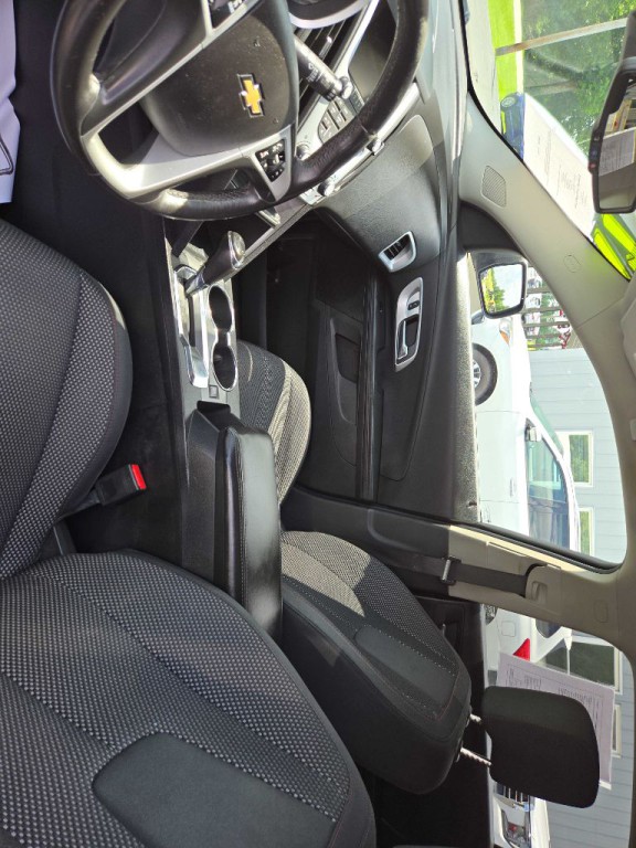 2017 Chevrolet Equinox Image 11