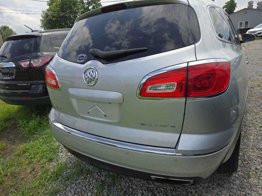 2016 Buick Enclave Image 2