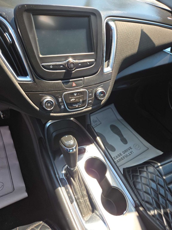 2018 Chevrolet Malibu Image 7