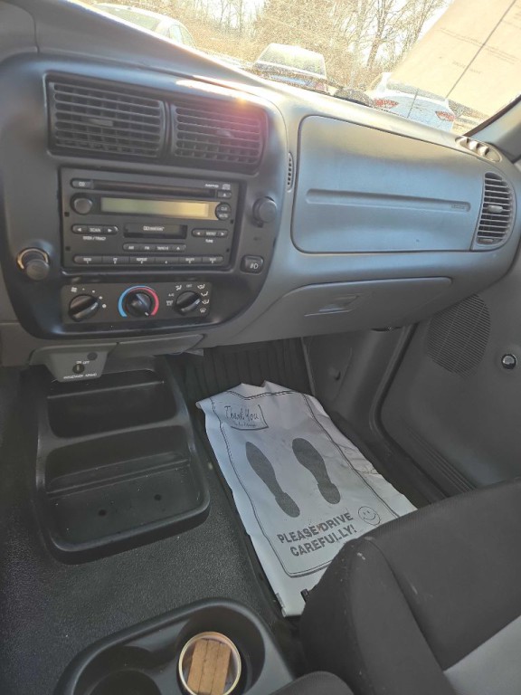 2004 Ford Ranger Image 8