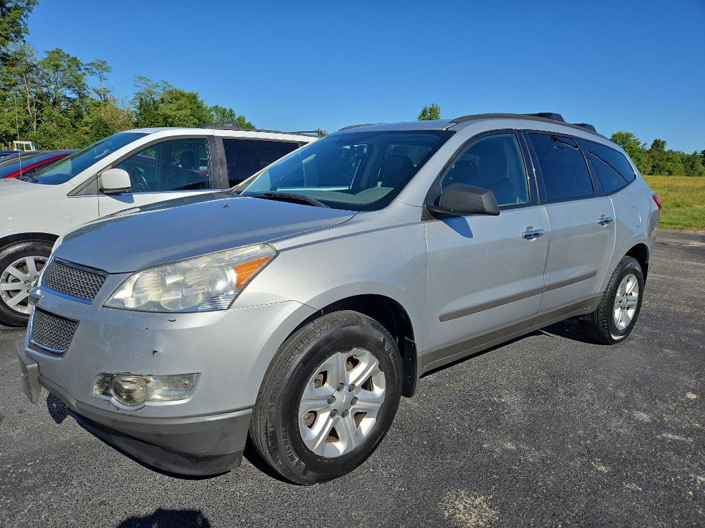 2012 Chevrolet Traverse Image 1