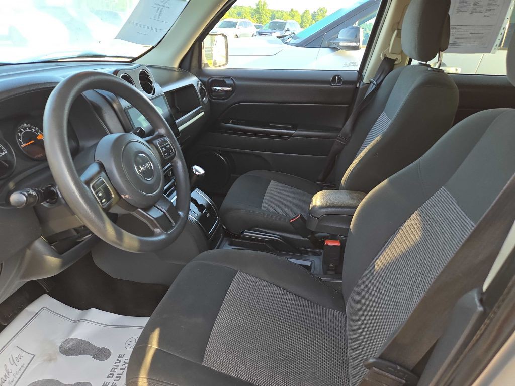 2014 Jeep Patriot Image 10