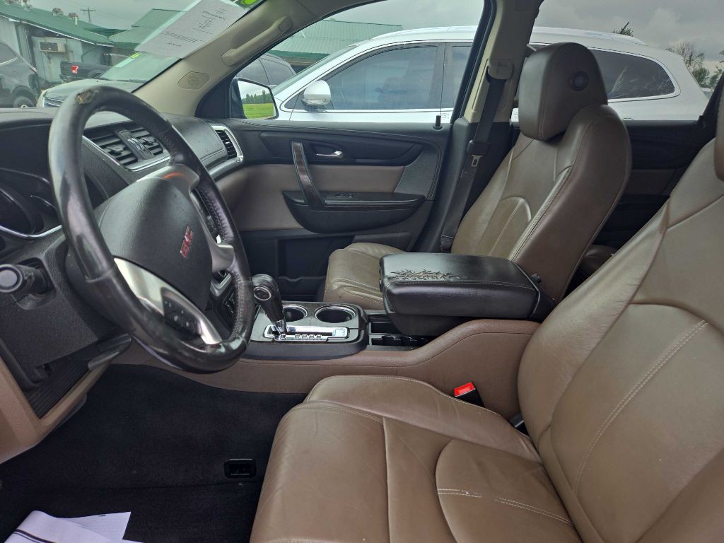 2017 GMC Acadia Image 8