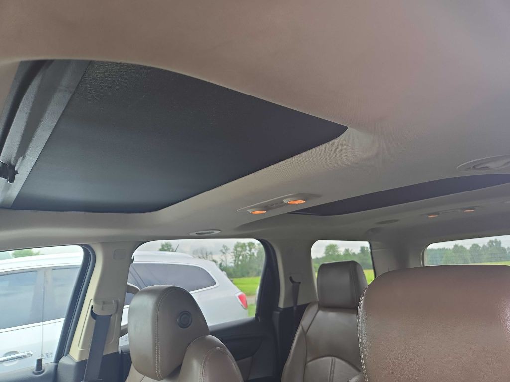 2017 GMC Acadia Image 13