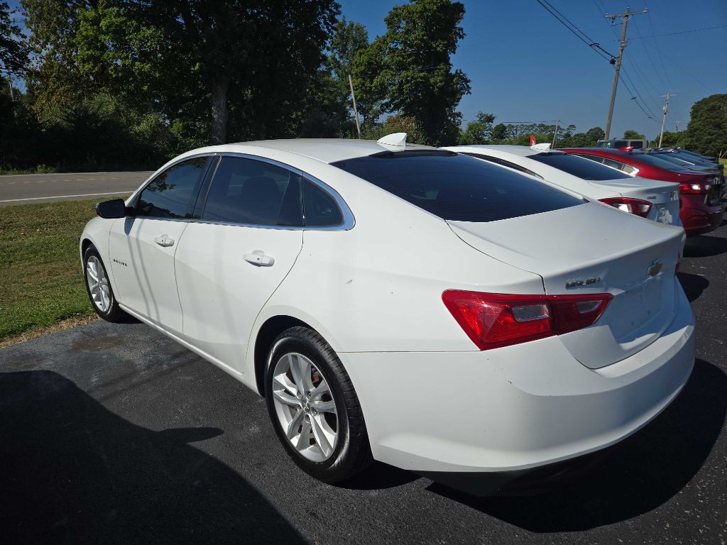 2016 Chevrolet Malibu Image 9