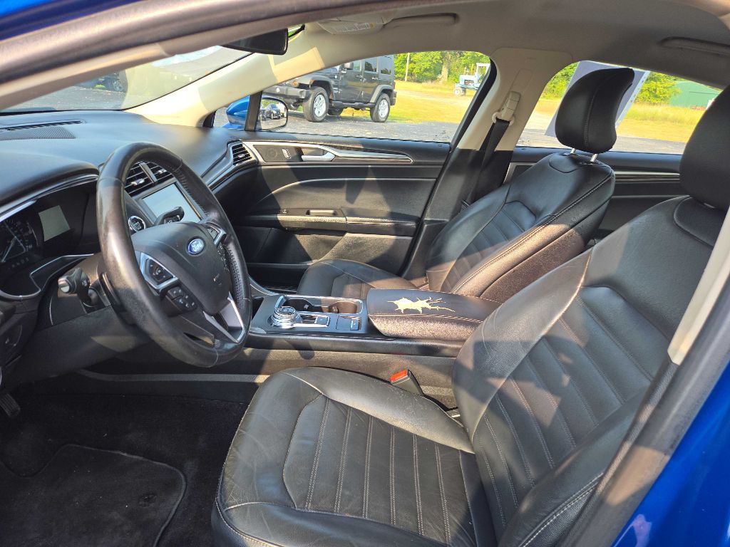 2017 Ford Fusion Image 11