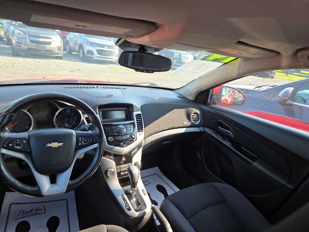 2014 Chevrolet Cruze Image 7