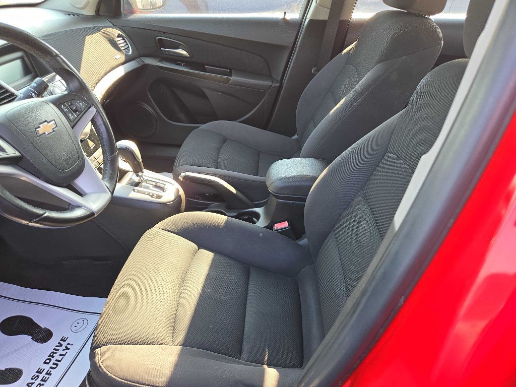 2014 Chevrolet Cruze Image 10
