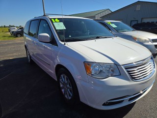 Image for 2016 Chrysler Town & Country Touring ID: 6796786