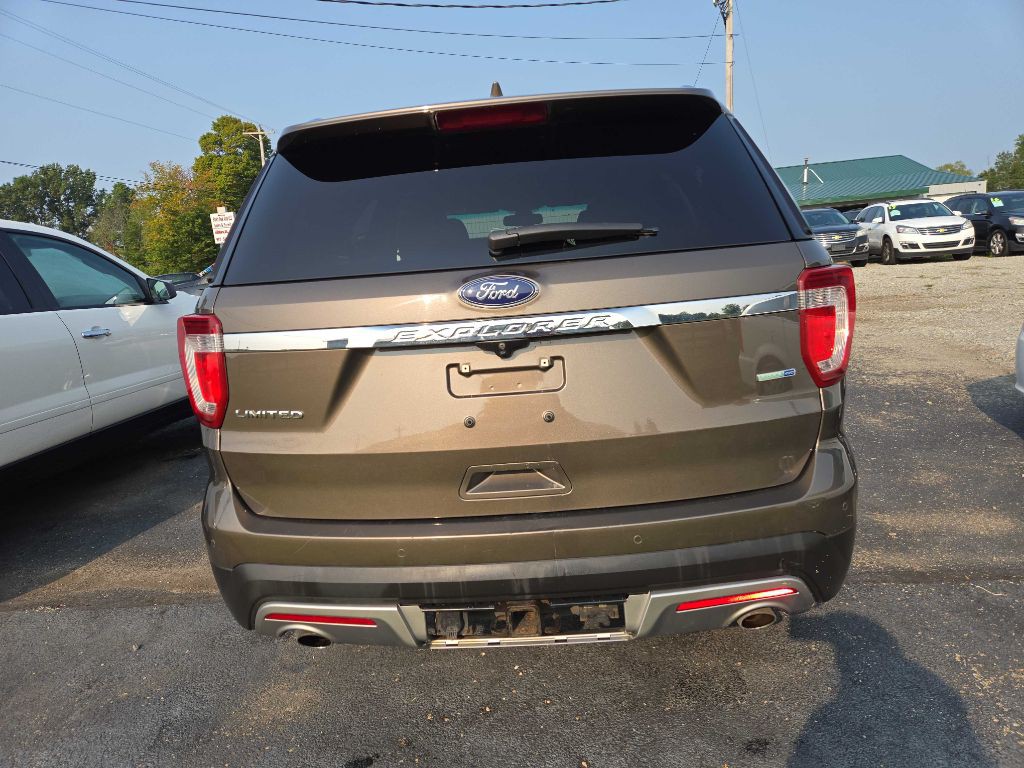 2016 Ford Explorer Image 3