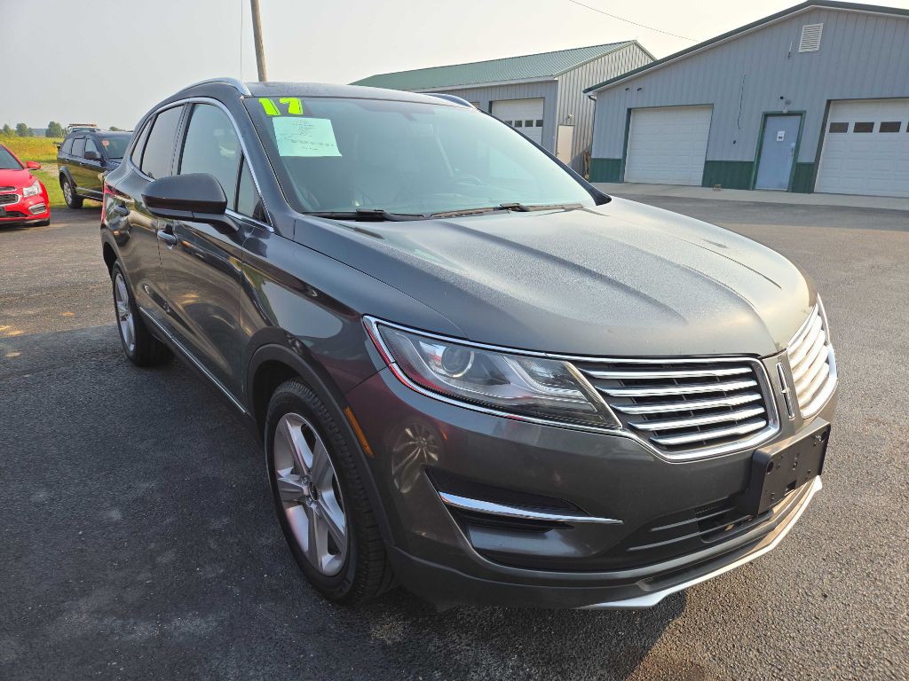 2017 Lincoln MKC Image 1